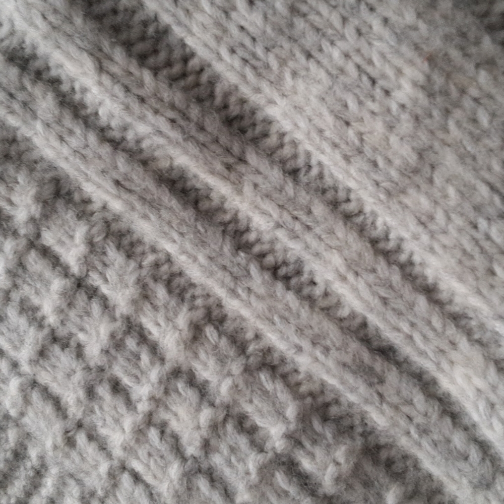 Universal Thread Knit Vest - Picture 3 of 4